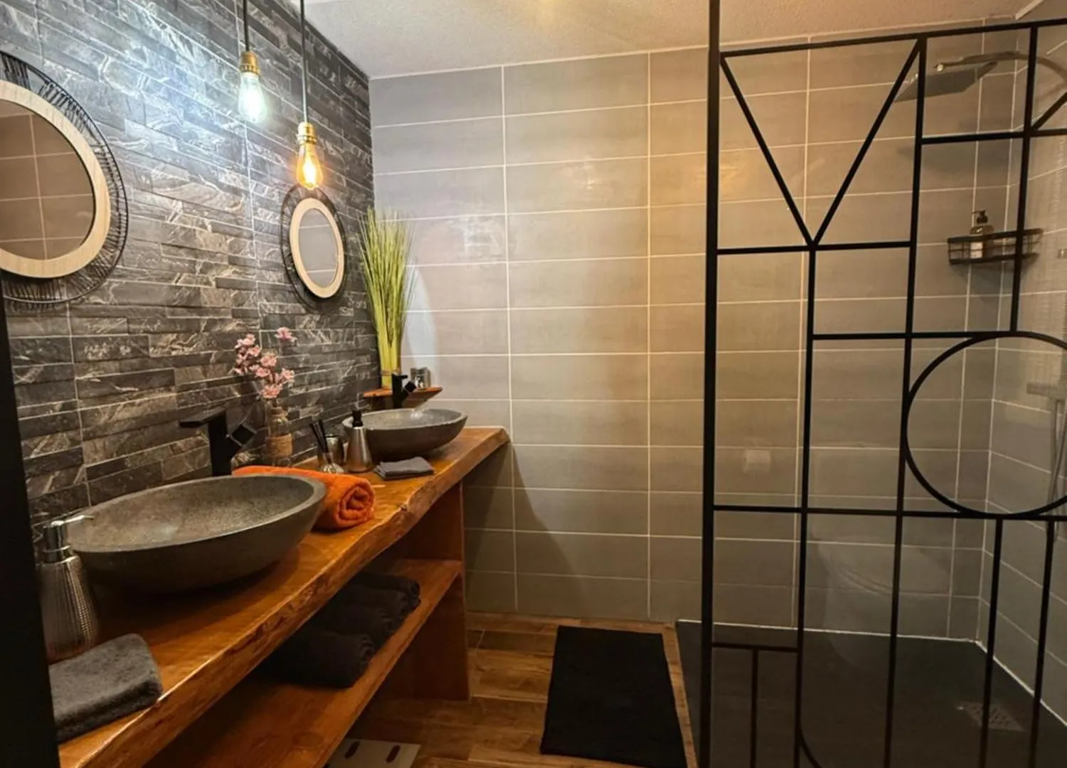 Villa 6 Personnes Dans Residence Avec Piscine Et Tennis Lombez